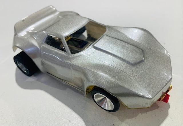 Mid America RTR Stomp Womp Corvette Silver MID346S – Show Us Ya Slotz