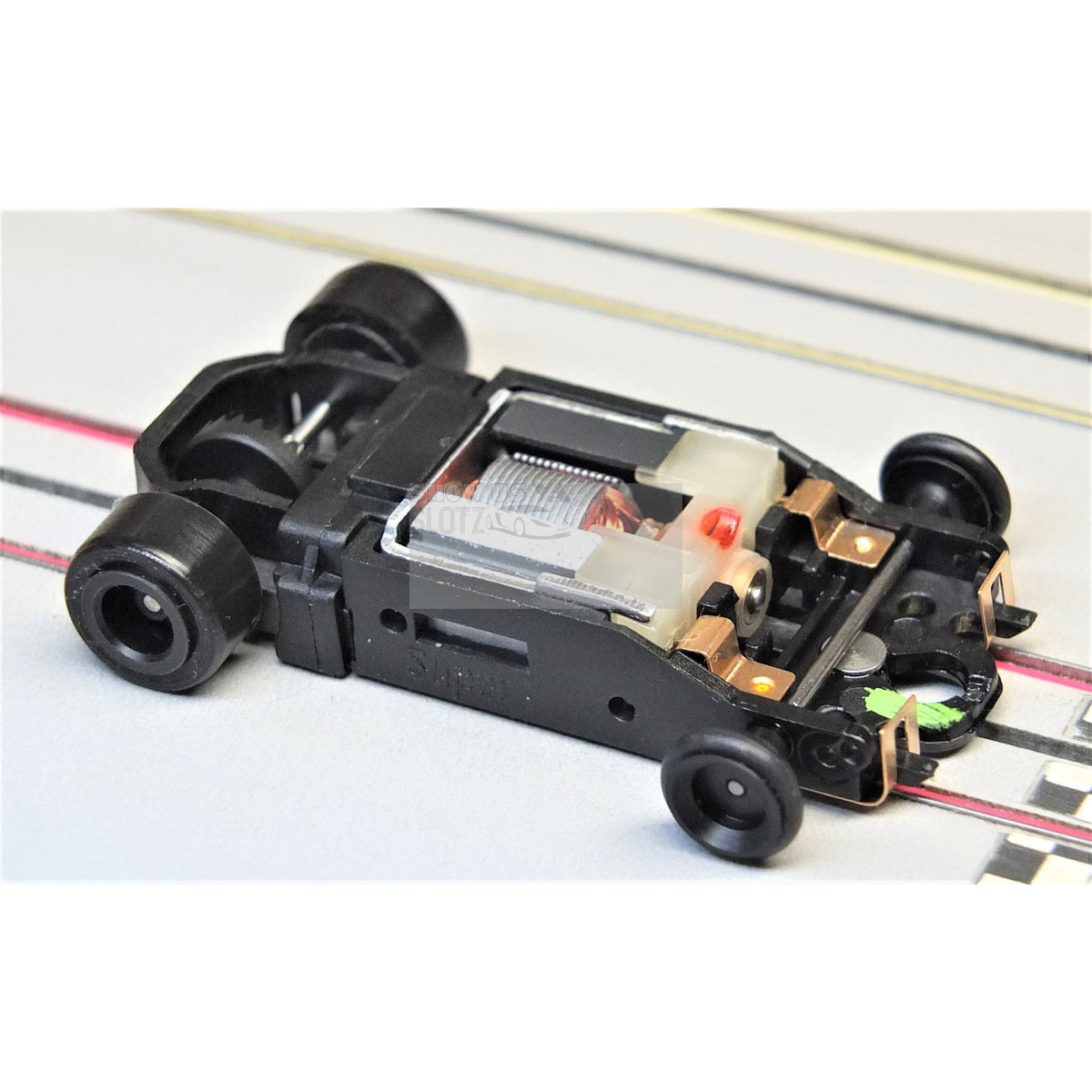 HC Slotcars Super 7 GTS 6 Ohm RTR Chassis HCS002 – Show Us Ya Slotz